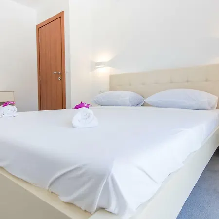 Latkovic Apartament *